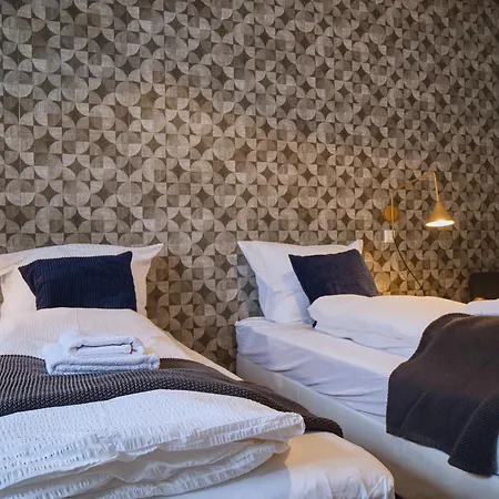 Penzion Downtown City-center - Zachastay 3*