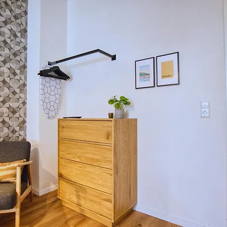 Penzion Downtown City-center - Zachastay 3*
