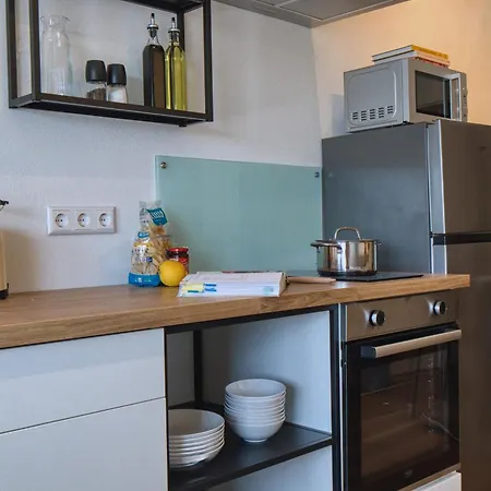 Downtown City-center - Zachastay 3* Koblenc