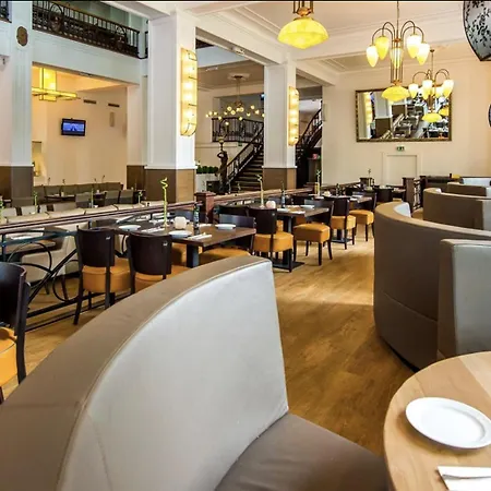 Penzion Downtown City-center - Zachastay 3*